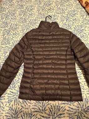 BACK ON TRACK SMALL Women's Lightweight Quilted Puffer Jacket - Black